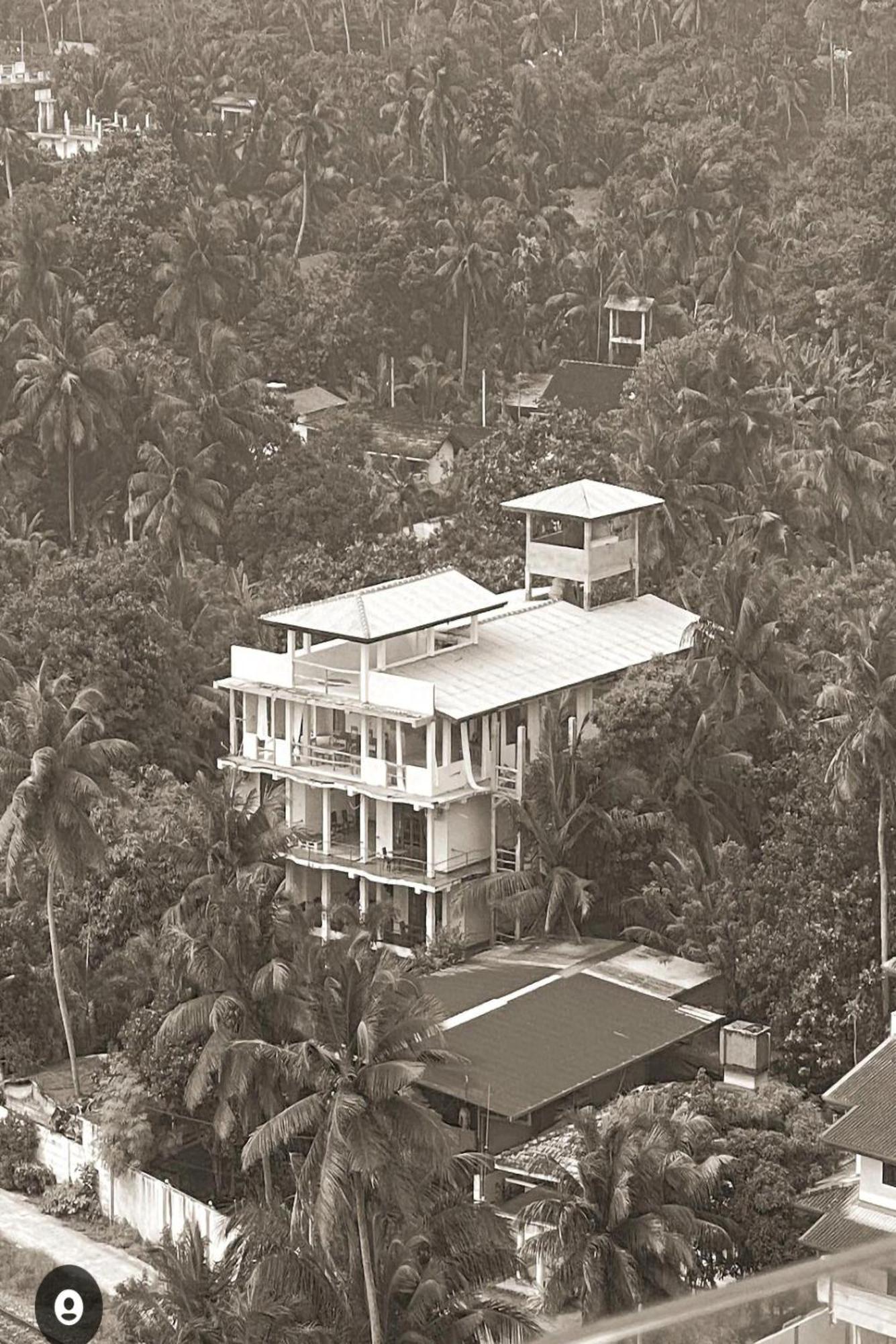 Ocean Bay Surf Resort 韦利格默 外观 照片