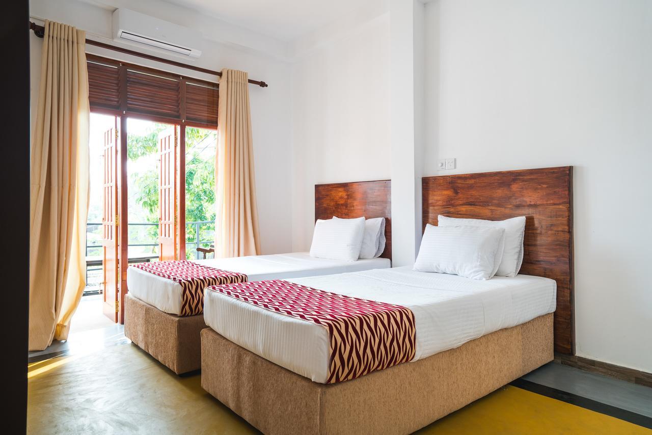 Ocean Bay Surf Resort 韦利格默 外观 照片