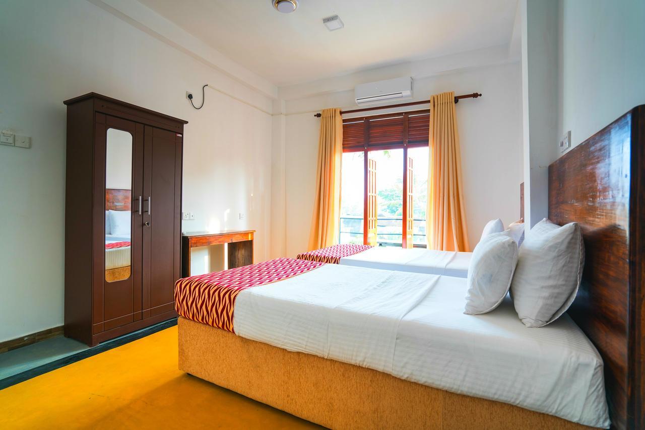 Ocean Bay Surf Resort 韦利格默 外观 照片