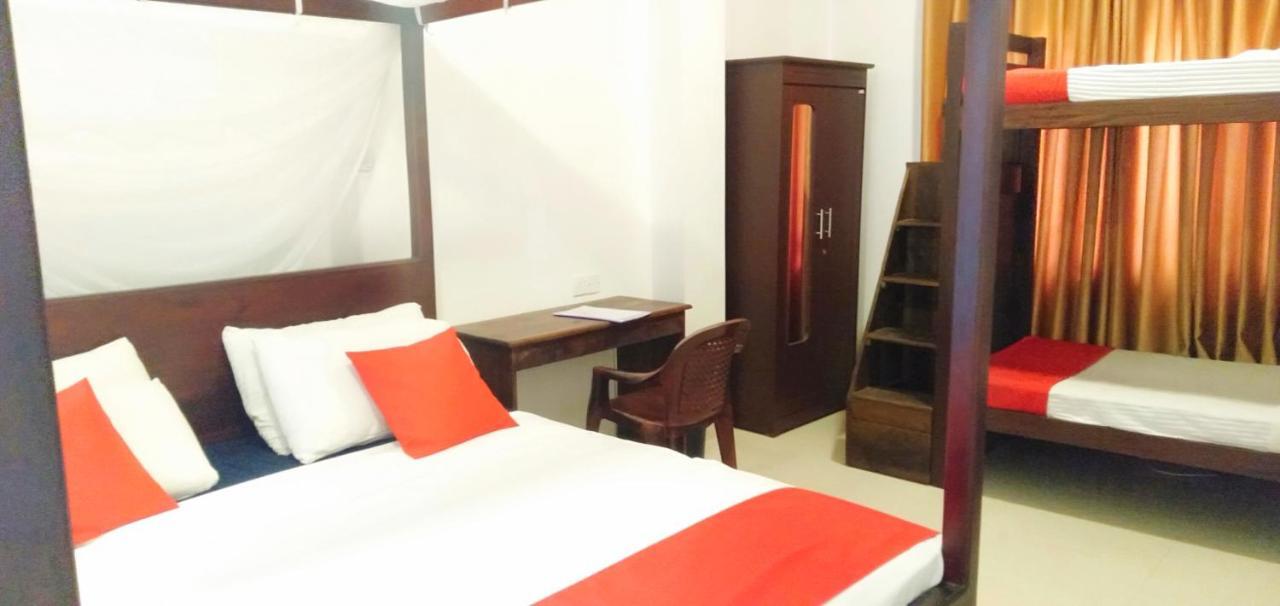 Ocean Bay Surf Resort 韦利格默 外观 照片